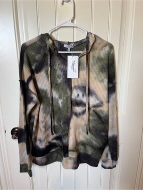 white birch Olive, Tan & Black Tie-Dye Ribbed Hoodie Sweater